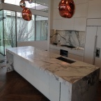 marble/bench/mos/park/honed  